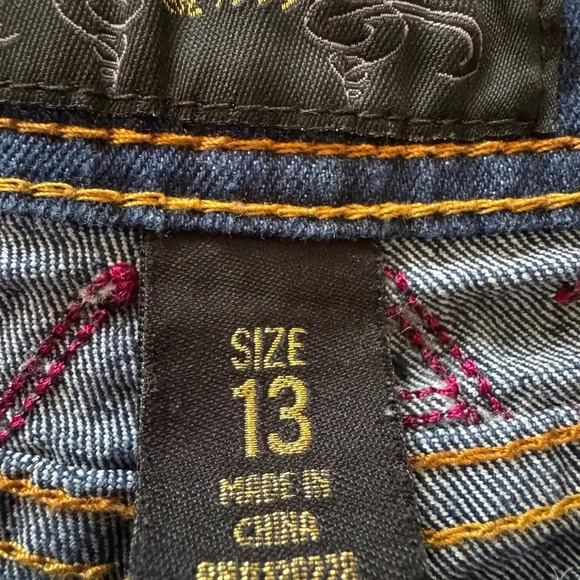 Rocawear Women's Straight Leg Embroidered Back Pocket Dark Wash Jeans Size 13 - Picture 4 of 6